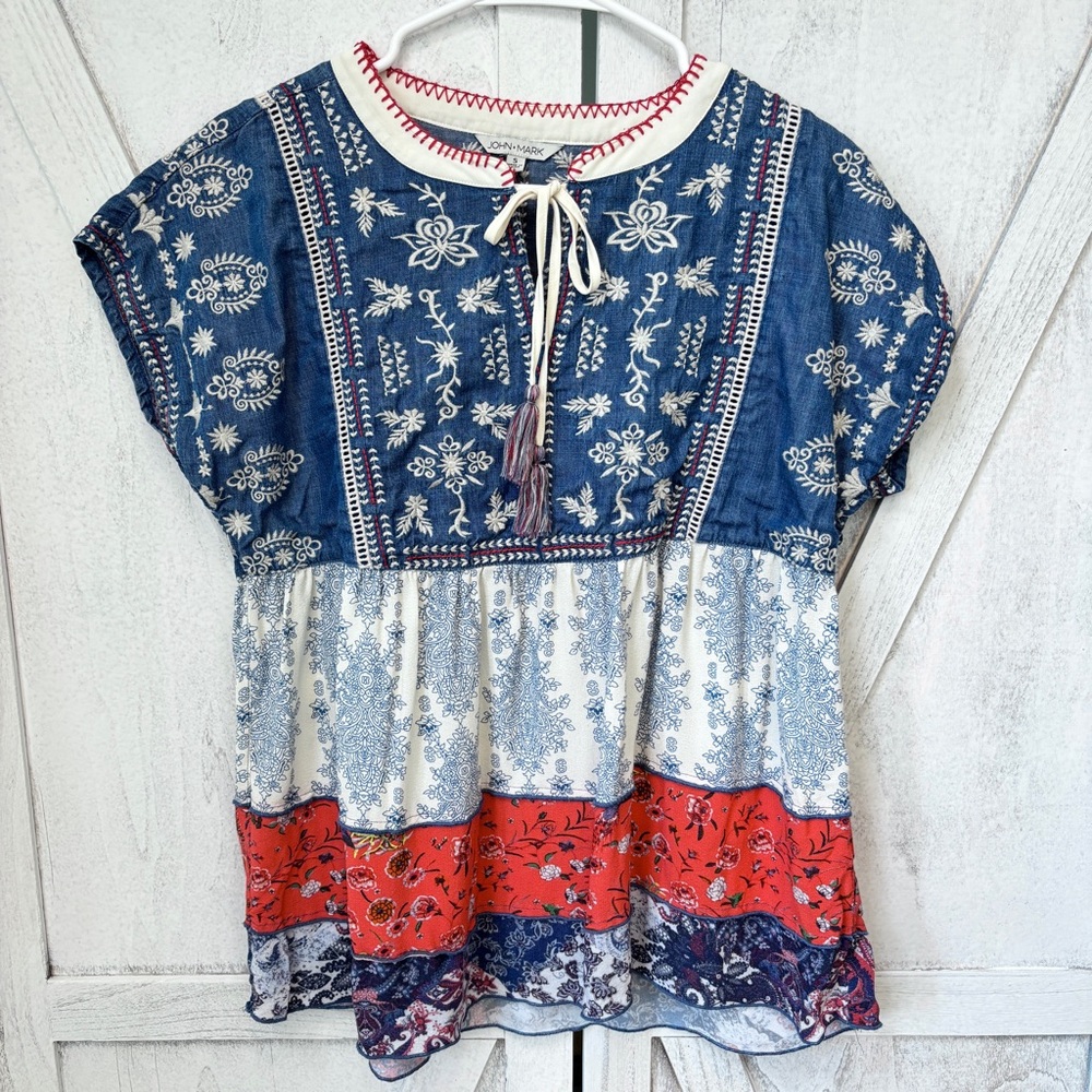 John Mark Ruffle Tiered Floral Top Women’s Size Small